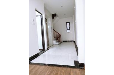 Thanh Xuân phân lô 7 tầng thang máy,gara oto,kinh doanh tấp lập.