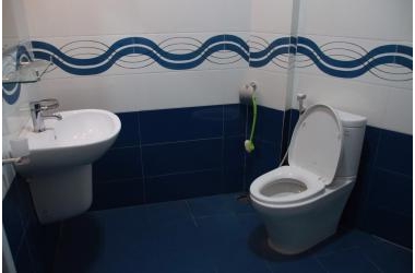 NGUYỄN CHÍ THANH , 41M, MẶT TIỀN 5.7M, 5 TẦNG , GIÁ 5.6 TỶ , LH 086135226