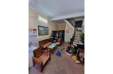 Bán nhà, phố Văn Cao, Ba Đình. Kinh doanh. Lô góc 51m2, 8.8 tỷ