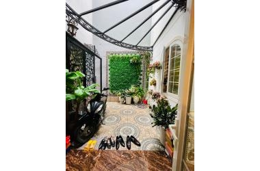 Bán nhà phố Đào Tấn, Ba Đình. Nhà đẹp, ở ngay. 72m2, 7.4tỷ