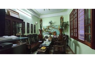 Nhà phố Hoàng Quốc Việt, Cầu Giấy. Đẹp nhất khu. 72m2. 9 tỷ.