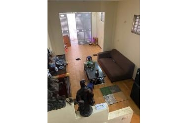 Bán nhà, phố Nguyễn Đình Hoàn, Cầu Giấy. Lô góc 3 thoáng, 40m2, 5 tỷ.