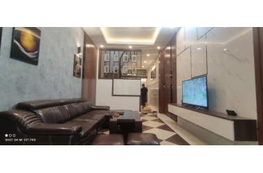 BÁN NHÀ PHÂN LÔ VÍP CẦU GIẤY 45M2 X 5 TẦNG, MT 4M, Ô TÔ- KINH DOANH 6.8 TỶ CÓ TL