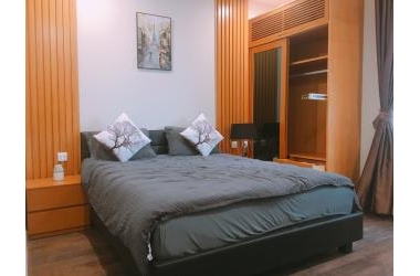 Cho thuê căn hộ CC GOLDSEANSON 47 NGUYỄN TUÂN 84m 2PN full dồ giá rẻ 10tr/th