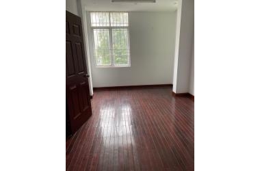 Bán nhà phố Cầu Giấy, 50m2, 5 Tầng, Kinh doanh, Văn Phòng, 16,8 tỷ