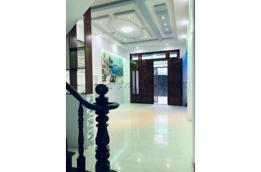 5. HẺM XE TẢI 7M – NHÀ ĐÚC KIÊN CỐ 3 TẦNG – 3 PN, 3 WC – GIÁ CHỈ 5.8 TỶ