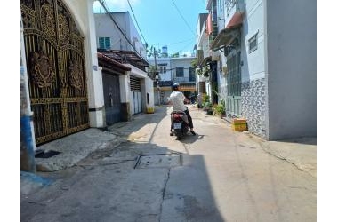 Q12.207. HXH THÔNG, LÊ VĂN KHƯƠNG Q.12. ĐỐI DIỆN BIA TIGER, 64M2, NHỈNH 3 TỶ.