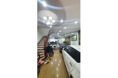 BÁN NHÀ PHÂN LÔ Ô TÔ VÀO NHÀ, THANG MÁY, NỘI THẤT XA HOA. CHỈ 9.8 TỶ 0903418384