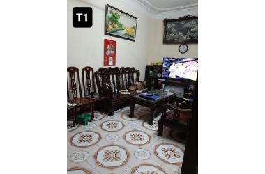 Cần bán nhà gấp ngõ 515 Hoàng Hoa Thám, DT 50m2 x 4t, mt 4.5m chỉ 4.6 tỷ. Ngõ rộng 3 gác tránh