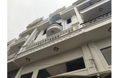 Nhà bán hẻm ô tô Bình Trị Đông, P.BTĐ A, Q.Bình Tân: 35m2, 3.1 tỷ.