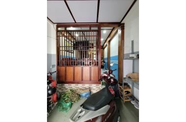 Nhà bán 2 lầu hẻm ô tô Thạch Lam, P.Phú Thạnh, Q.Tân Phú: 42m2, 4.5 tỷ.