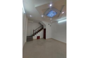 Bán nhà 2 lầu mặt tiền Nguyễn Sơn, Phú Thọ Hoà, Tân Phú (24m2; 7,2 tỷ)