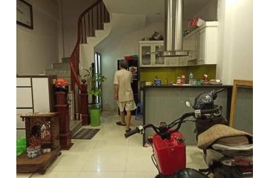 GẦN PHỐ, NGÕ Ô TÔ TRÁNH, NHÀ ĐẸP LÊ TRỌNG TẤN-HÀ ĐÔNG DT35M*5T. GIÁ 4 TỶ