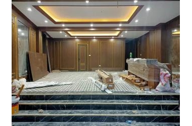 CẦN BÁN GẤP HẠ CHÀO 7 TỶ 1 MẶT PHỐ HOAANGF QUỐC VIỆT 1 MẶT NGÕ 90m - 6 TẦNG THANG MÁY