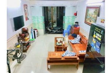 NHÀ ĐẸP DT 30M2, 3 TẦNG, MT GẦN 4M:  147 TÂN MAI – HOÀNG MAI,  Ô TÔ 30M. GIÁ CÓ 2,4 TỶ