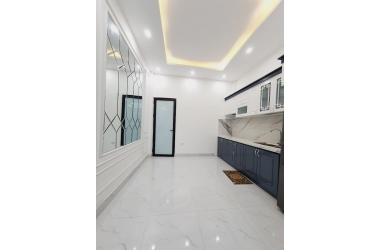 SIÊU VỊ TRÍ ĐẸP SỐ 1 – PHỐ DUY TÂN – CẦU GIẤY, 100M2, MẶT TIỀN 16M. GIÁ CHÀO 52 TỶ