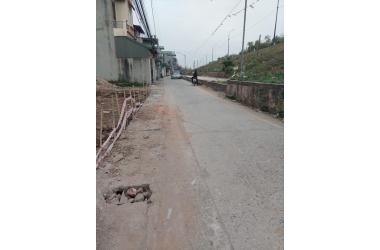 Ô tô tránh mặt phố Đông Mỹ, Ngũ Hiệp, 100 m2 giá chỉ 4.1 tỷ!