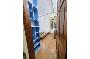 Ô tô tránh Linh Đàm, Hoàng Liệt, 50 m2 4 tầng giá chỉ 5.4 tỷ!