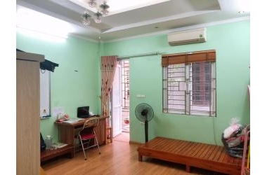 Ô tô tránh vỉa hè kinh doanh 35 m2 5 tầng giá nhỉnh 4 tỷ, Ngọc Hồi!