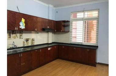 Giải Phóng, Hoàng Mai, 40 m2 4 tầng giá chỉ 4.6 tỷ, ô tô qua nhà đẹp!