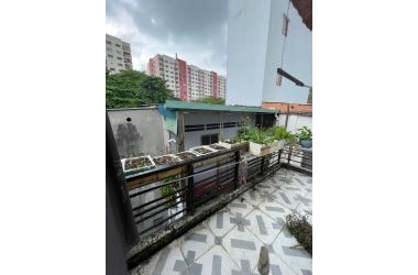 BÁN NHÀ NGUYỄN OANH (4.05 x 9.06 ) NỞ HẬU GIÁ 2.95 TỶ.
