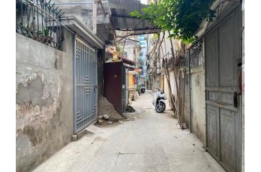 Giá rẻ độc quyền, Thông số vàng Hoàng Ngân, Thanh Xuân, Dt 42m2 x 4.5m, ô tô vào