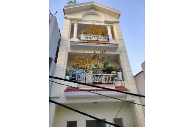 Bán nhà ngay Lotte Q7, 75m2, tặng hết nội thất gỗ quý cao cấp 0702725208