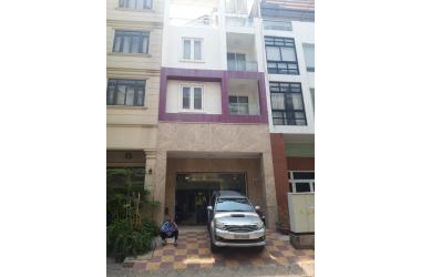 BÁN NHÀ MẶT TIỀN PHÚ MỸ HƯNG - 5 TẦNG - 111M2 - 6x19 - Ô TÔ - 31 TỶ -TẶNG NỘI THẤT.