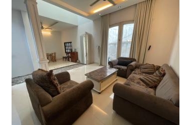 NHÀ ĐẸP VÀO Ở NGAY, Ô TÔ VÀO TỚI CỬA, 78M2, 3 TẦNG, SHR, 5.5 TỶ.