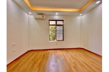 BÁN NHÀ NGỌC LÂM ĐẦY ĐỦ CÔNG NĂNG, 43M, 4,5 TỶ
