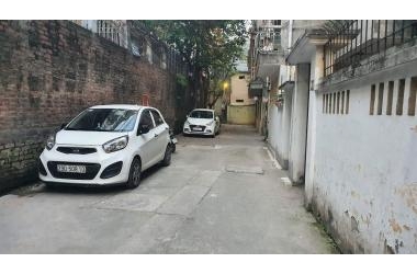 Nhỉnh 5 tỷ! Ô tô vào nhà! Bán nhà Phương Mai 58m2, 4 tầng, mt 6.4m