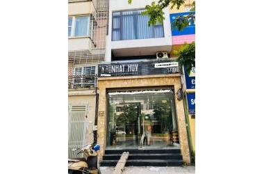 15 tỷ! Ô tô tránh! Kinh Doanh Đỉnh! Mặt ngõ 35 Cát Linh 78m2, 5 tầng, mt 4.5m