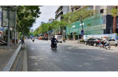 Lô Góc! Mặt Tiền 13m! Mặt Phố Thái Hà 418m2. Chào 260 tỷ