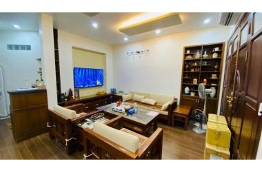 7.9 tỷ! Lô Góc! 3 mặt thoáng! Ô tô vào nhà! Nhà Láng Hạ 52m2, 5 tầng, mt 6.3m