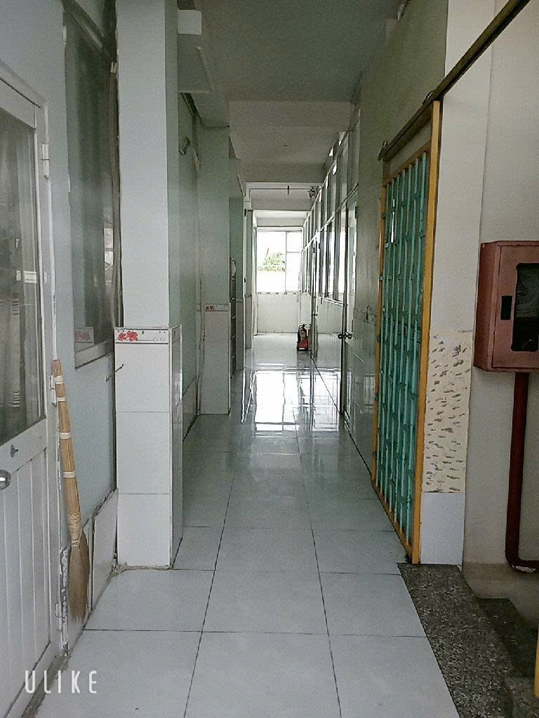 SIÊU Mỹ phẩm NHÀ ĐẸP NGAY CHỢ THỦ ĐỨC – FULL NỘI THẤT – XÁCH VALI Ở NGAY!