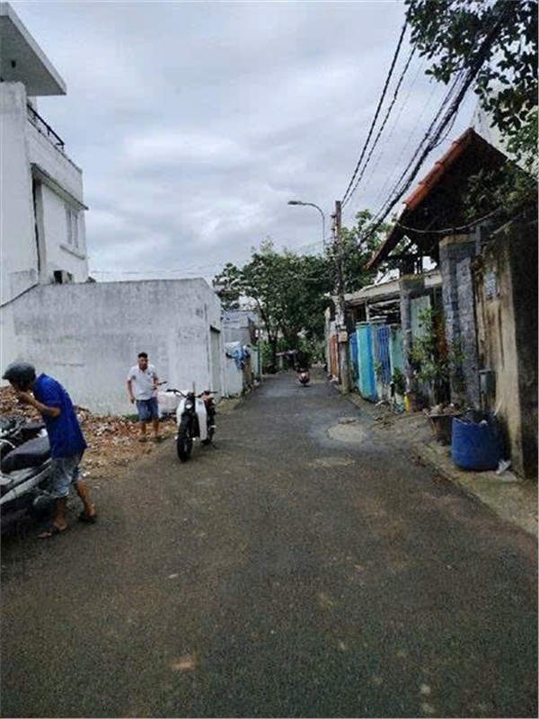 Bán gấp nhà ngay trung tâm Tam Bình quận Thủ Đứ 60m2 giá nhỉnh 3 tỷ .