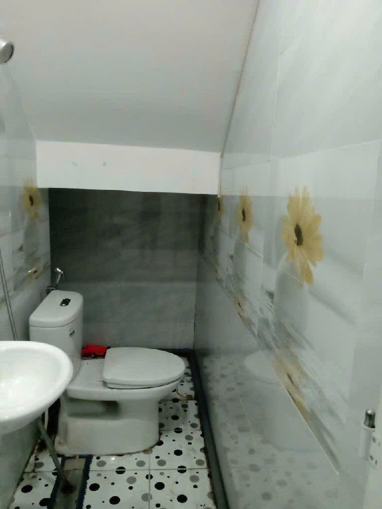 Bán gấp nhà đẹp Tam Bình - sát cạnh mặt tiền Gò Dưa chỉ 3,x tỷ.