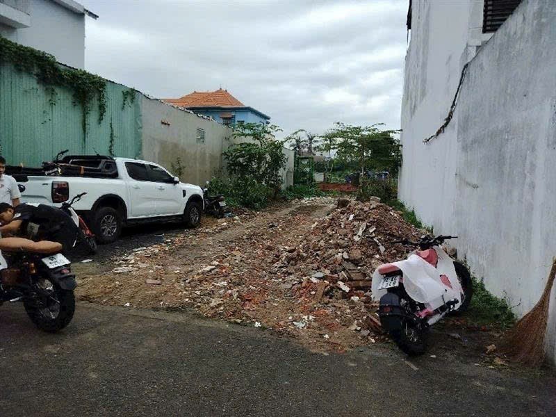 Tin nóng – bán gấp lô đất trung tâm Thủ Đức chỉ 2,x tỷ.