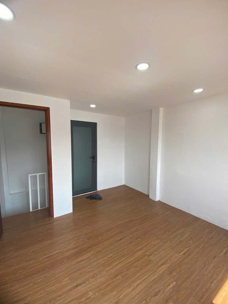 Nhận ngay nhà đẹp vị trí vàng sổ hồng riêng giá tốt  chỉ 3,x t tại Linh Đông.