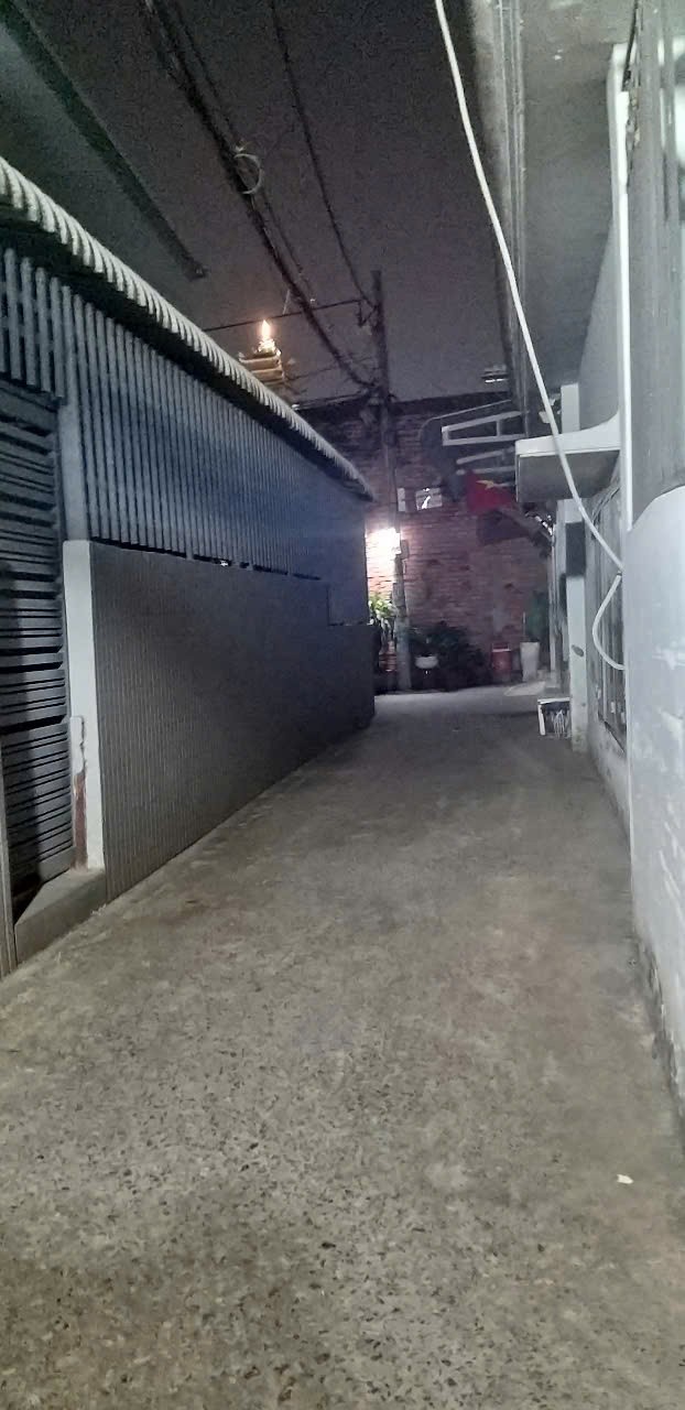 Nhận ngay nhà đẹp vị trí vàng sổ hồng riêng giá tốt  chỉ 3,x t tại Linh Đông.