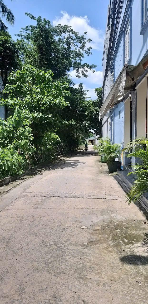 Siêu phẩm giá tốt chỉ 4,3 tỷ nhà 2 tầng kiên cố ngay Phạm Văn Đồng.