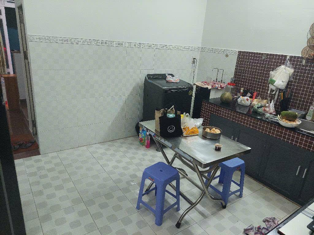 Hẻm xe hơi vào tận nơi – khu dân cư văn minh, an ninh tuyệt đối chỉ 4,5 tỷ.