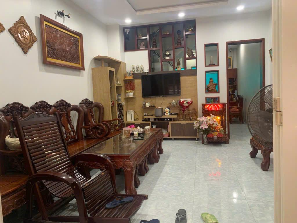 Chính chủ bán gấp nhà HXH Tô Ngọc Vân - 100m2 vuông vức chỉ 6,2 tỷ.