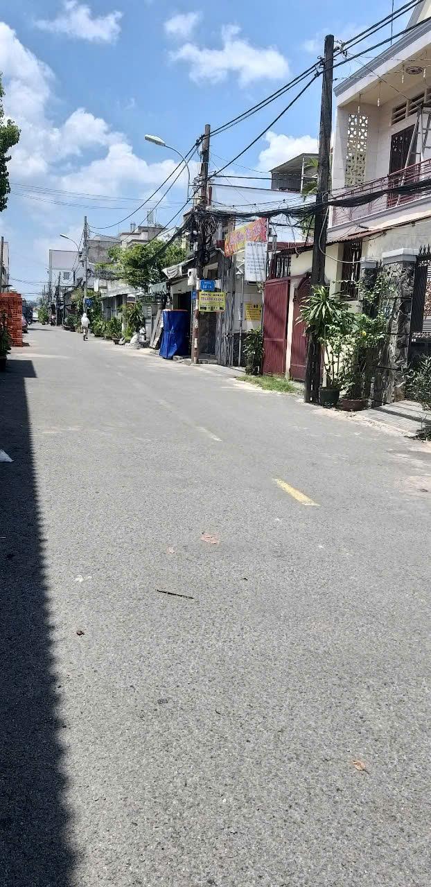 Hem xe hơi, sống sang làm CHDV cực chất giá chỉ 6,5 tỷ.