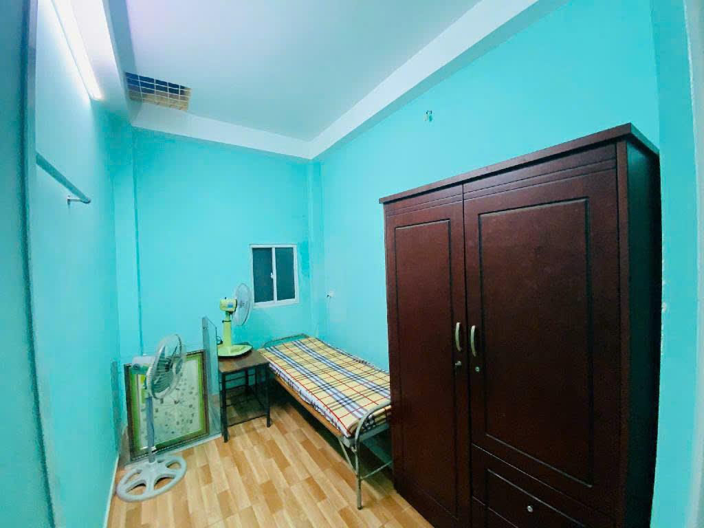 Mua đất tặng nhà – hoặc đập đi xây tổ ấm như mơ ngay TT Thủ Đức chỉ 4,3 tỷ DT 53m2 HXH. !