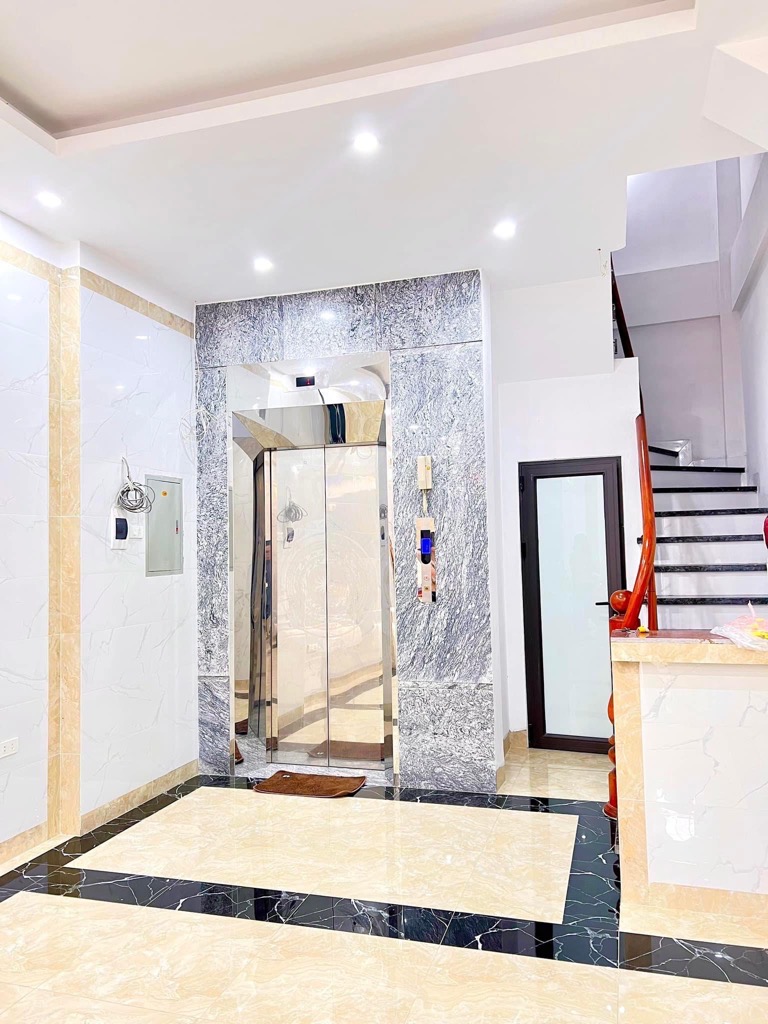 Bán nhà riêng ngõ 108 Nghi Tàm, Yên Phụ
