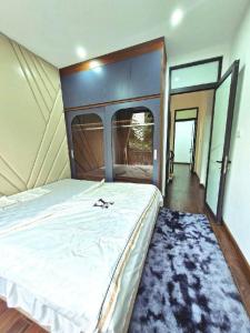 Vũ Trọng Phụng - Lô Góc - Sát Phố - Ngõ thông/ 5 tầng Mt 4.8m giá 5.25 tỷ