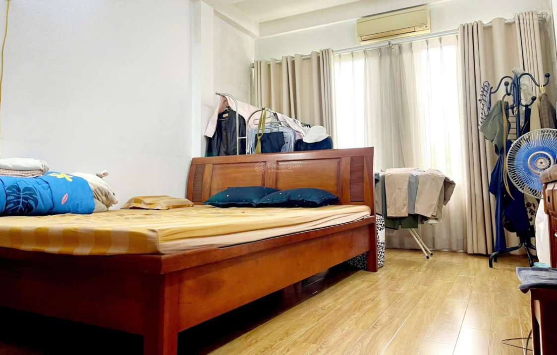 Nhà đẹp mặt phố Trịnh Đình Cửu, quận Hoàng Mai: 55m2, 5 tầng, vừa ở vừa kinh doanh, 18,5 tỷ có TL