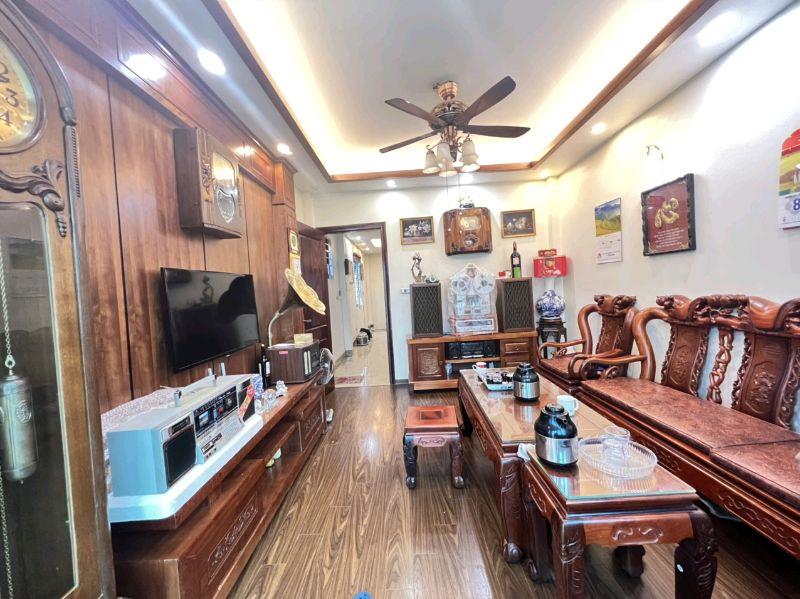 VIEW HỒ LINH ĐÀM, MẶT PHỐ LINH ĐƯỜNG VỈA HÈ RỘNG GARA CỰC ĐẸP 5 TẦNG 40M2 17 TỶ