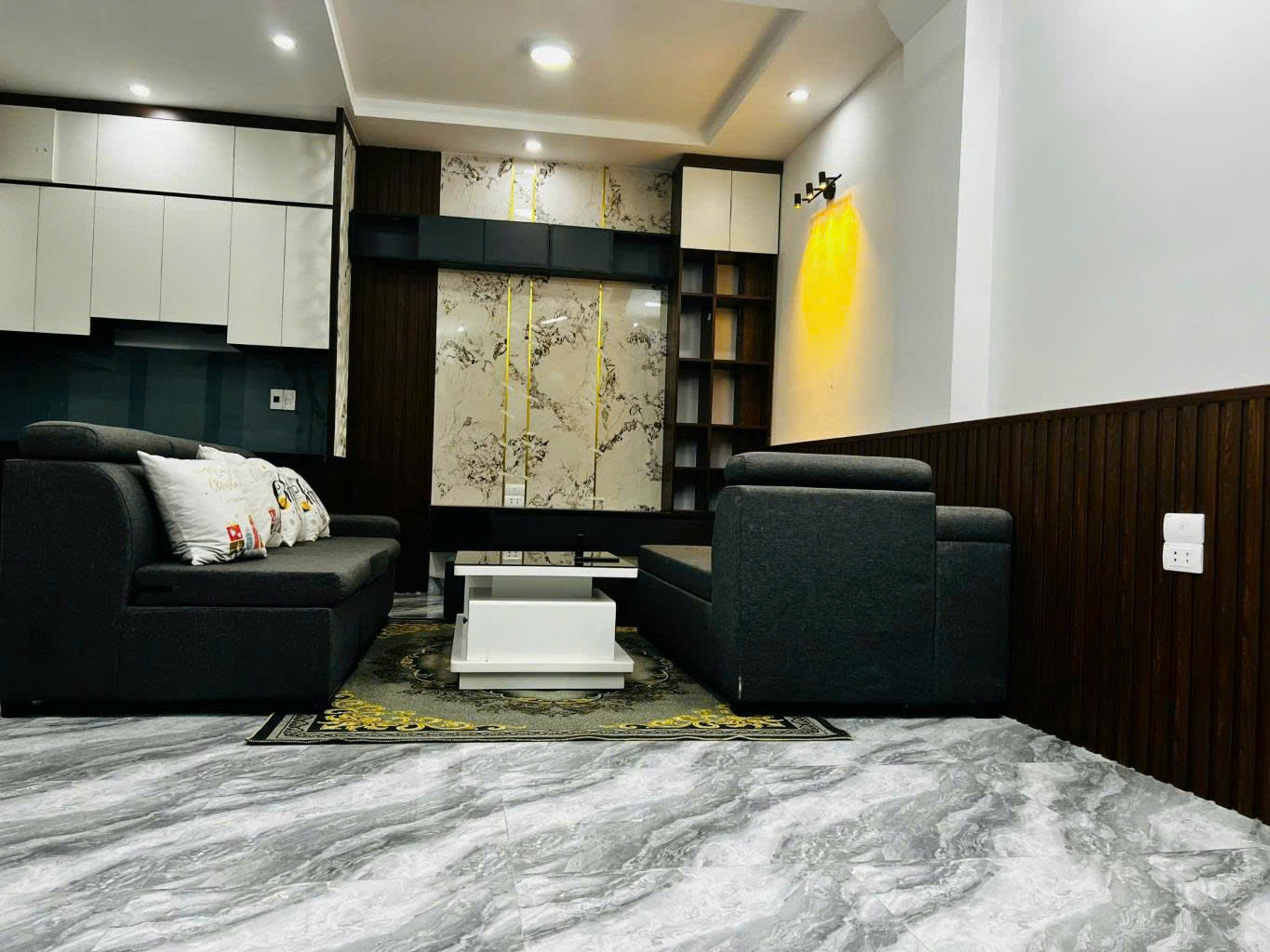 NHÀ ĐẸP ĐỐNG ĐA, 42M2 MẶT TIỀN 3,8M GIÁ 6,9 TỶ